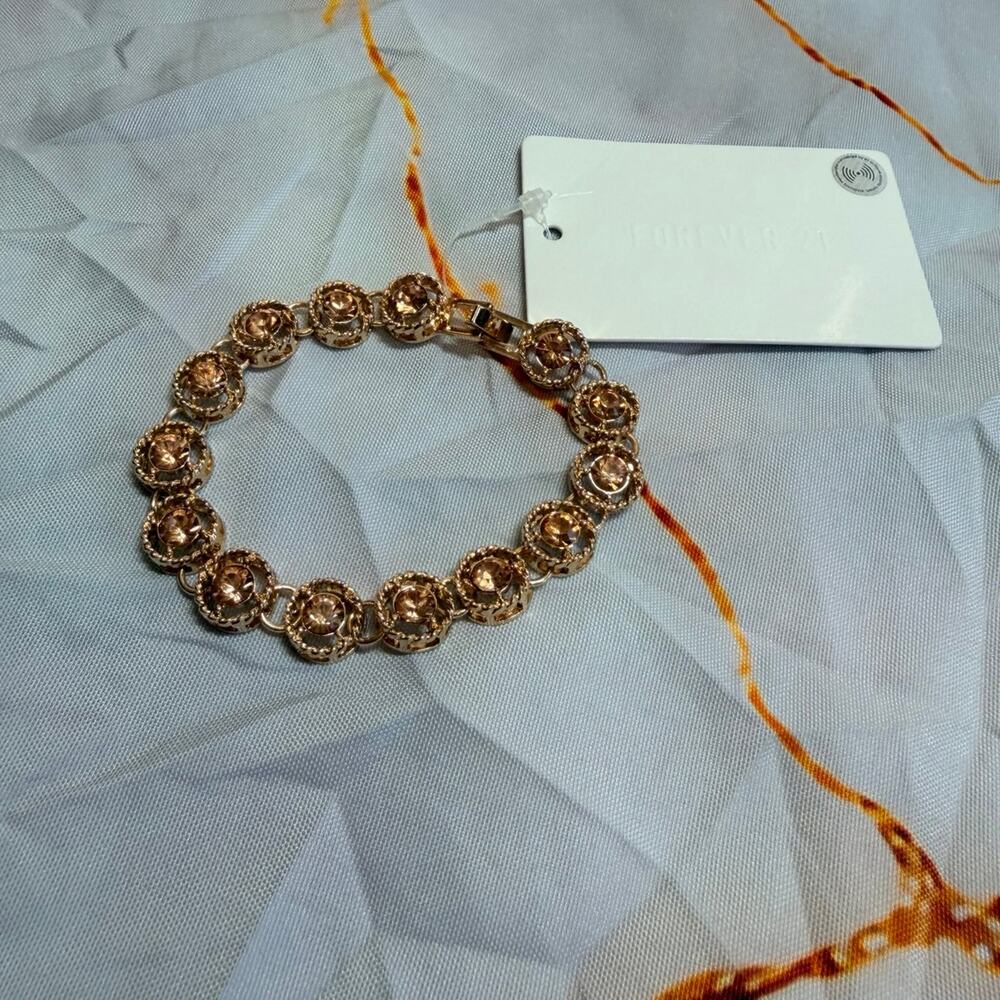 Forever 21 Gold Tone Rhinestone Flower Bracelet